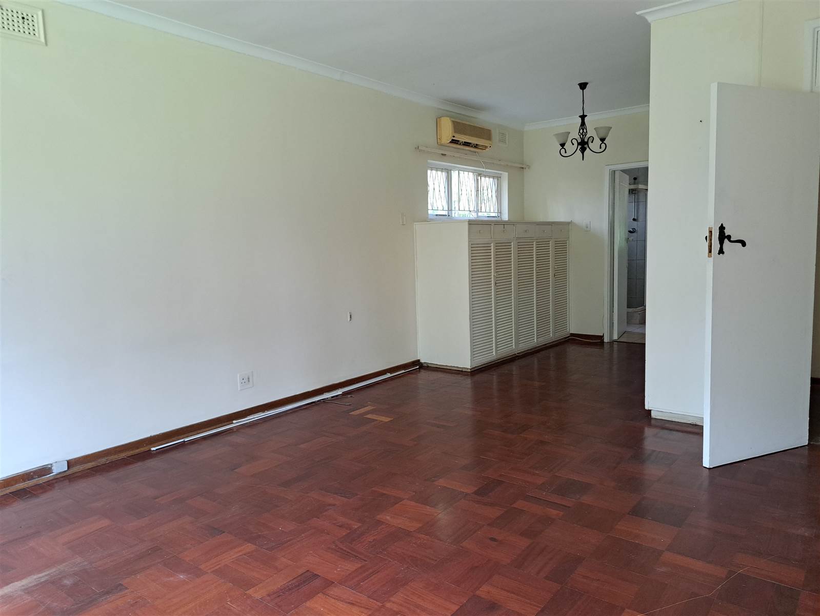 4 Bed House in Kloof photo number 21