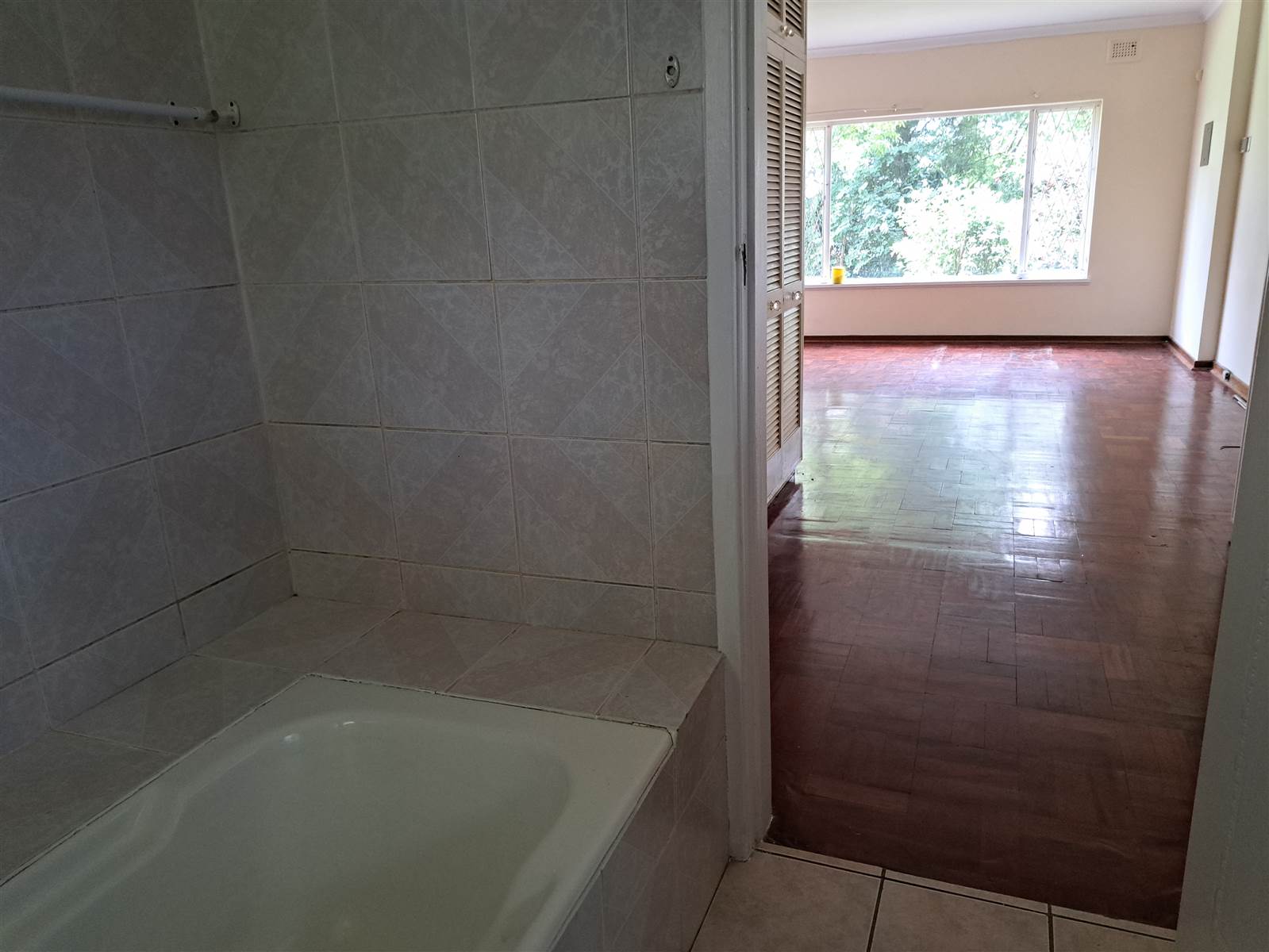 4 Bed House in Kloof photo number 20