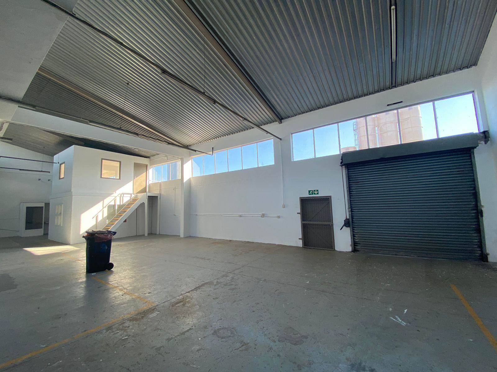 360  m² Industrial space in Ndabeni photo number 2