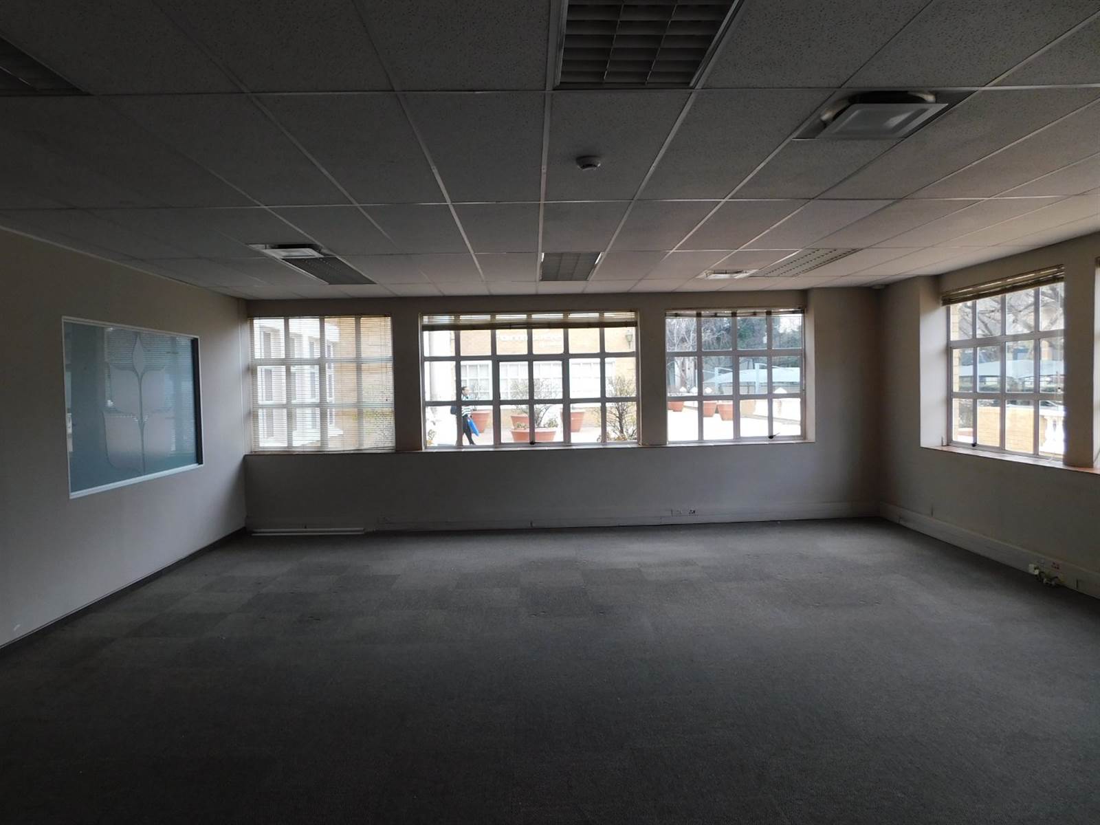 260  m² Office Space in Ferndale photo number 5