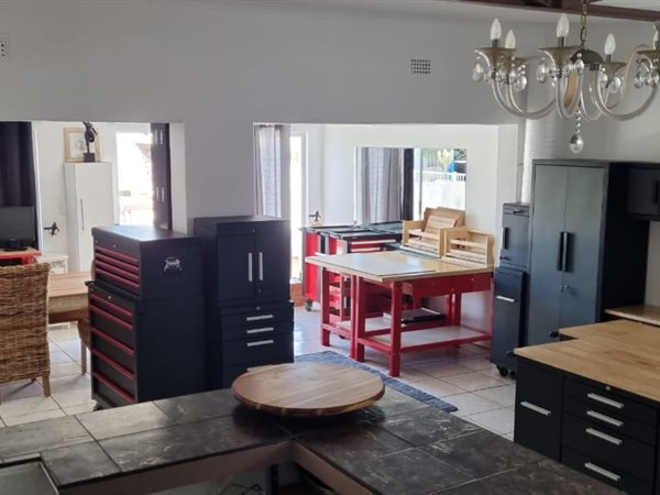 3 Bedroom House 3 Bedroom House