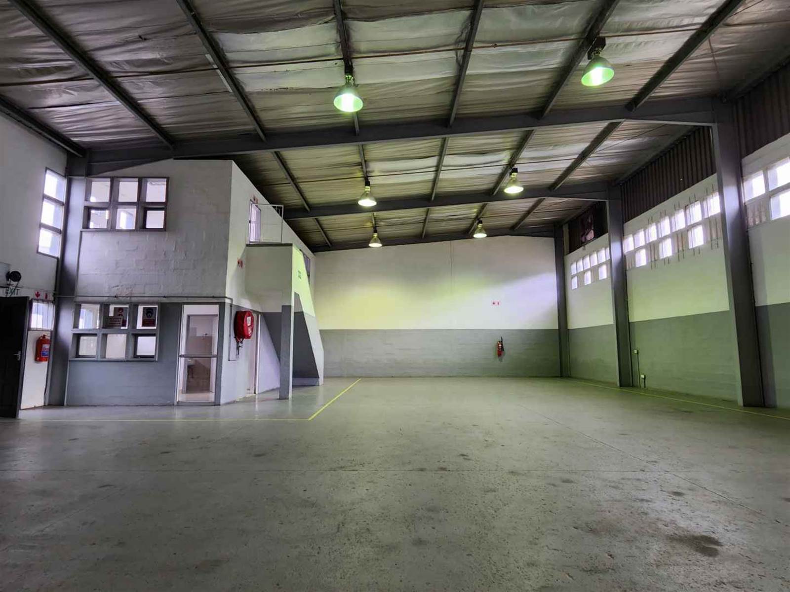 313  m² Industrial space in Springfield photo number 5