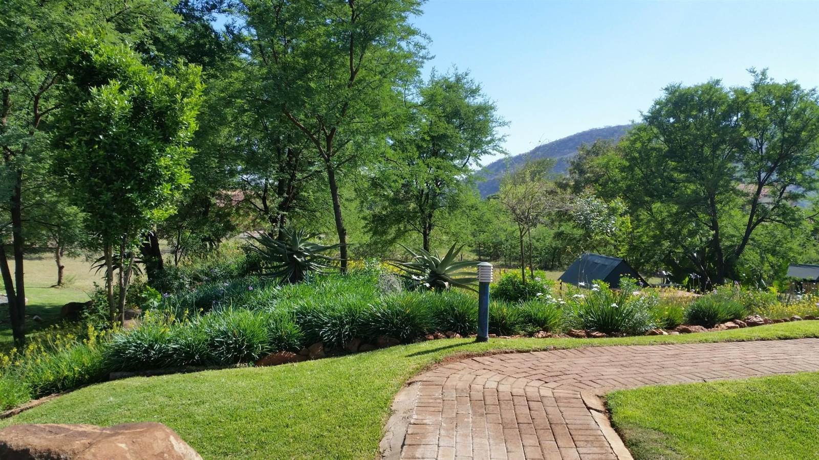 1361 m² Land available in Buffelspoort photo number 1
