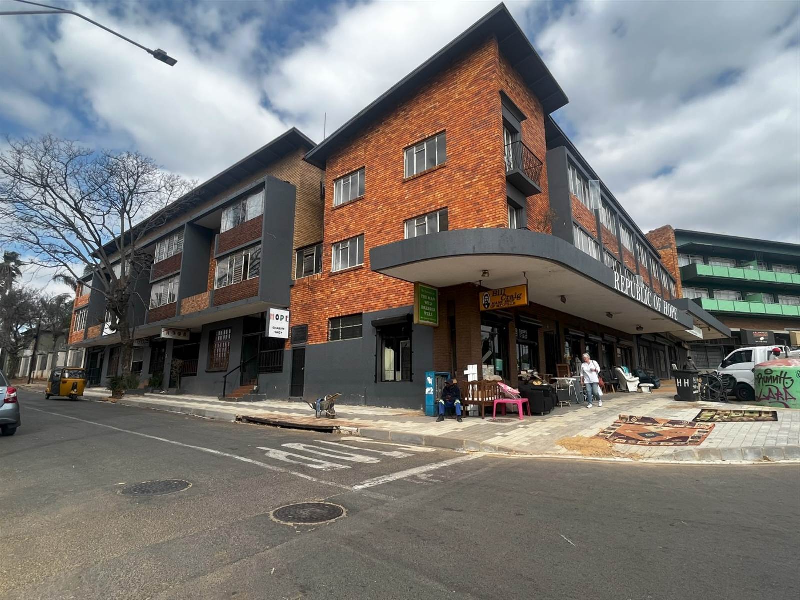 194  m² Commercial space in Melville photo number 13