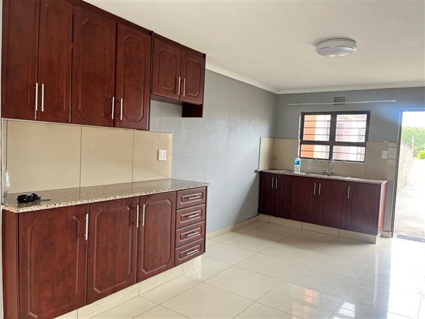 2 Bedroom House 2 Bedroom House