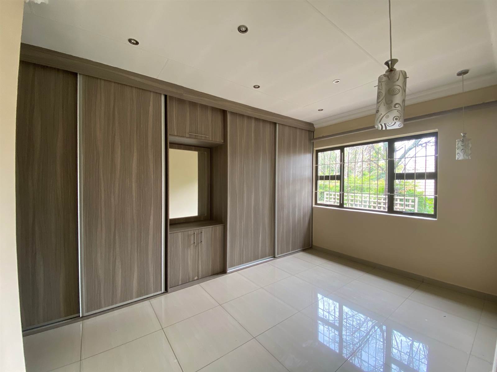 3 Bed Cluster in Douglasdale photo number 17