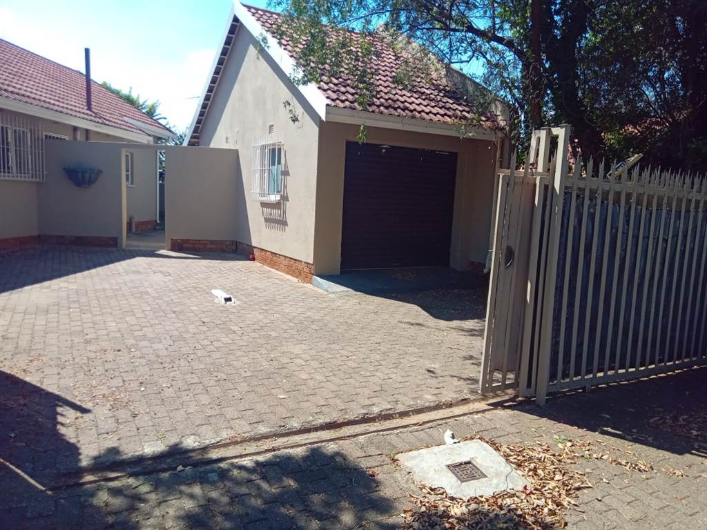 3 Bed House in Boksburg Central photo number 1