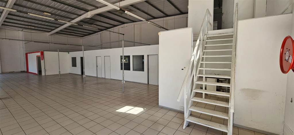 780  m² Commercial space in Parklands photo number 22