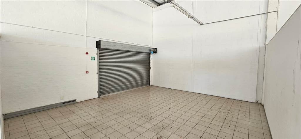 780  m² Commercial space in Parklands photo number 13