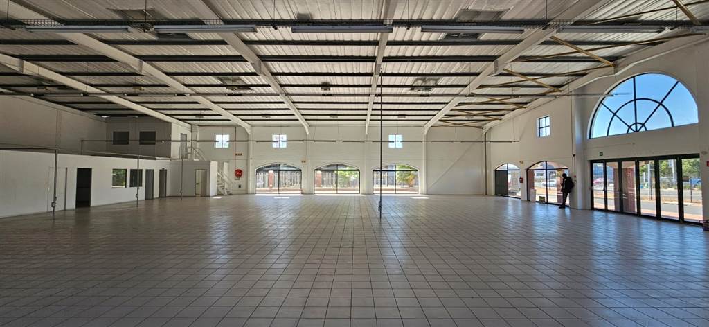 780  m² Commercial space in Parklands photo number 7