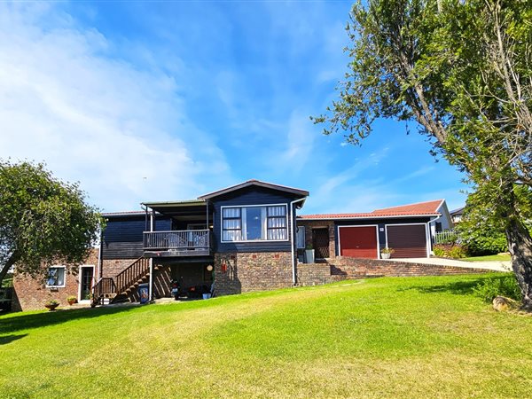 3 Bed House in Knysna Heights