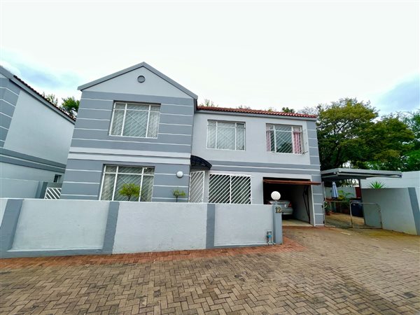 3 Bedroom House 3 Bedroom House