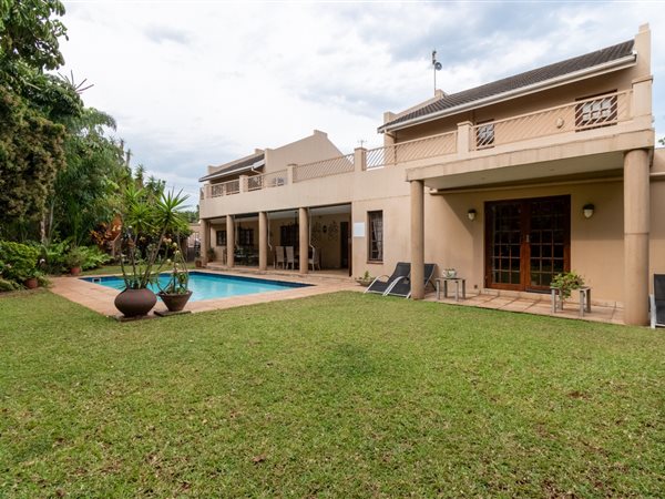 10 Bed House in Durban North