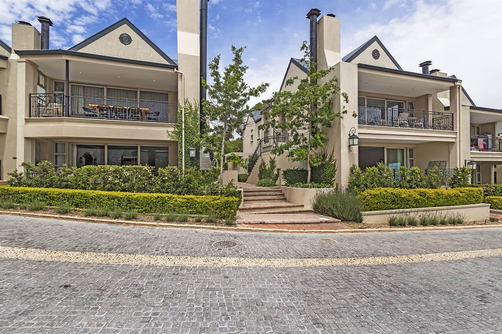 1 Bed Apartment in Franschhoek photo number 18