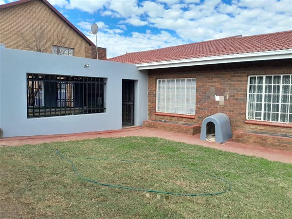 4 Bedroom House