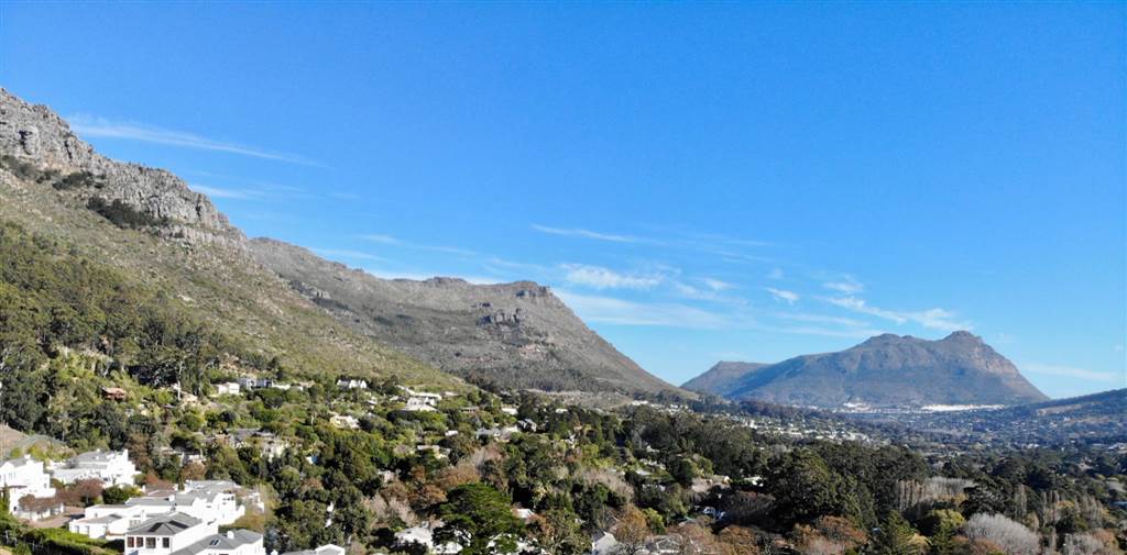 1378 m² Land available in Constantia Nek Estate photo number 3