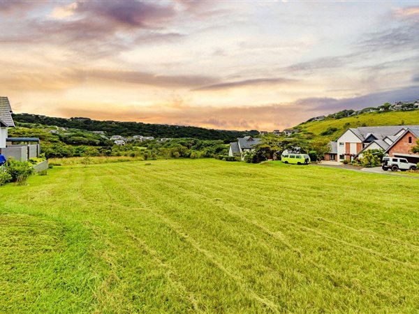 1 100 m² Land 1 100 m² Land