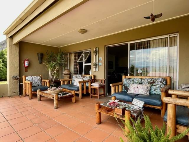 3 Bed Townhouse in Clarens photo number 3