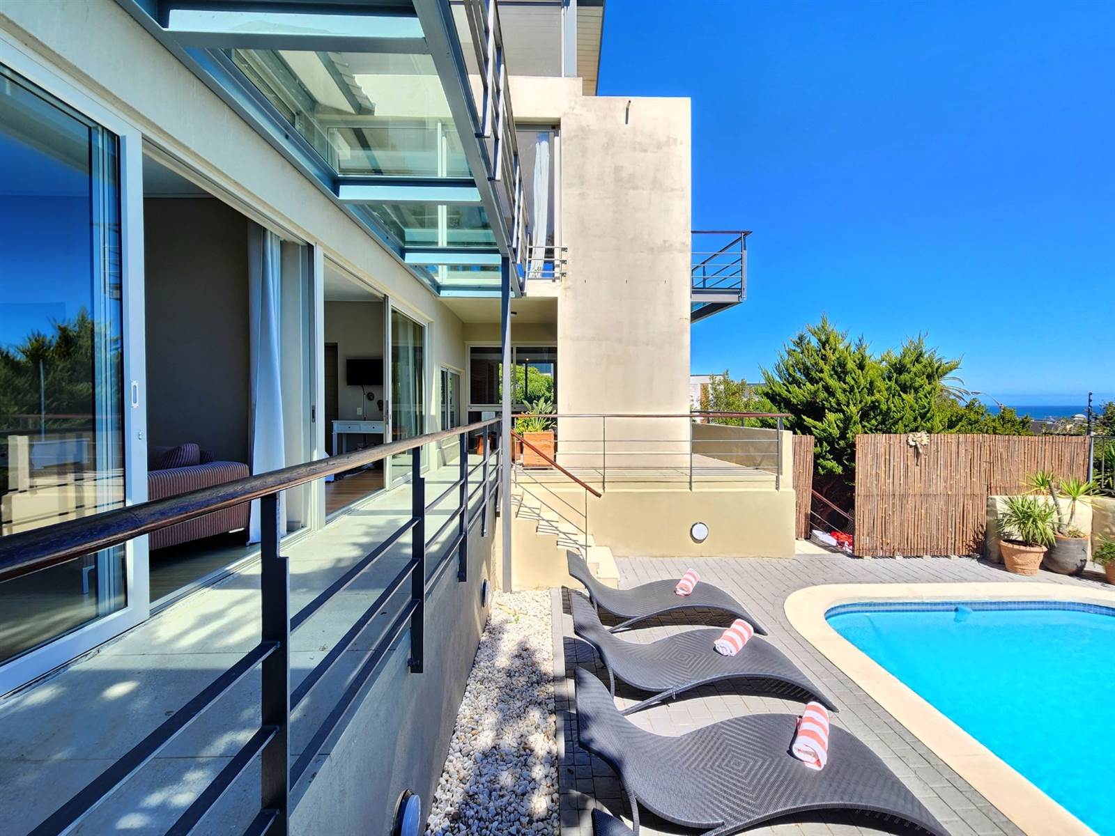 5 Bed House in Camps Bay photo number 25