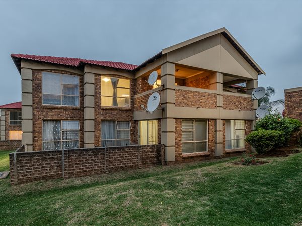 2 Bed Townhouse in Liefde en Vrede