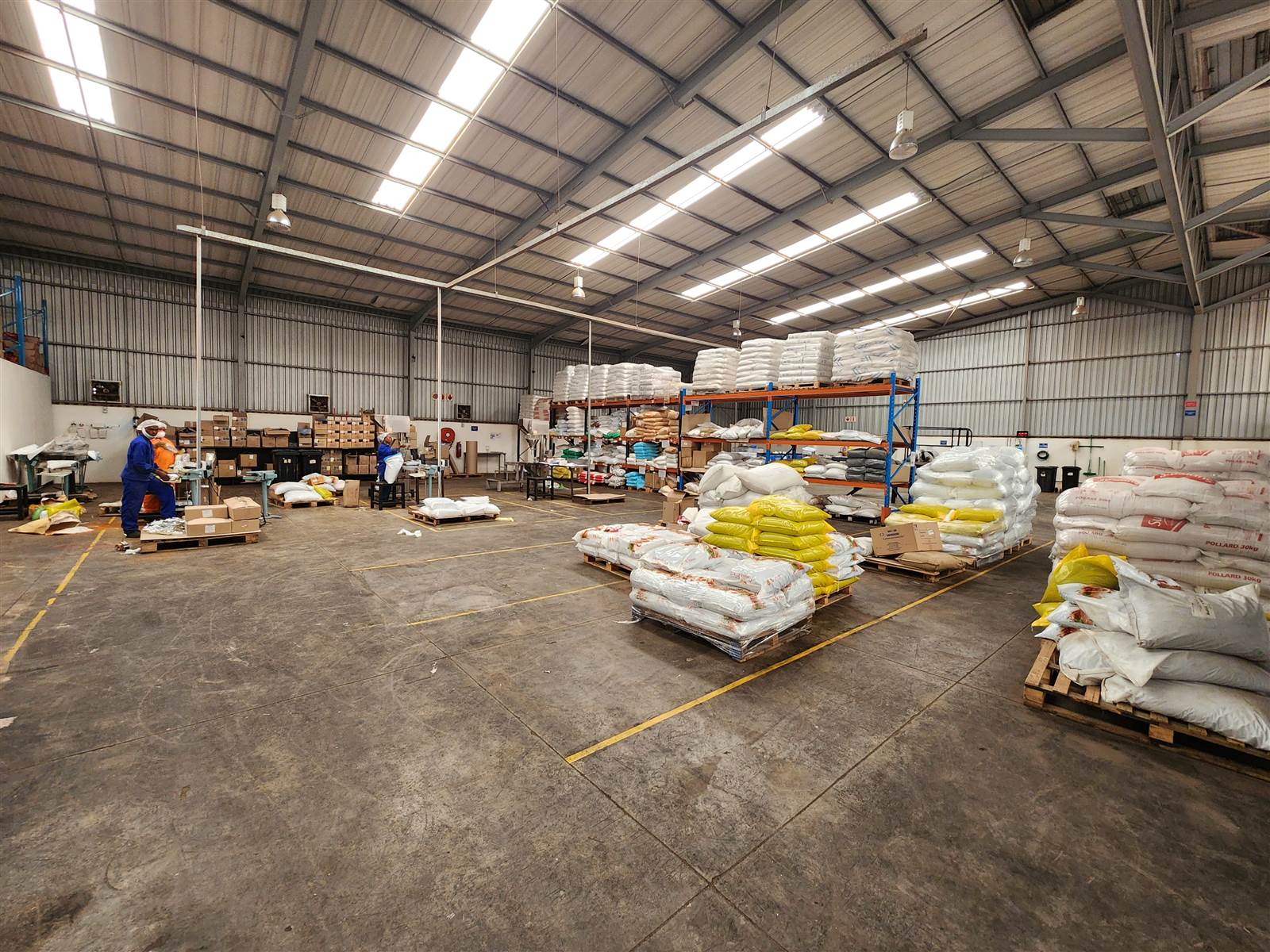 2820  m² Industrial space in North Riding photo number 10