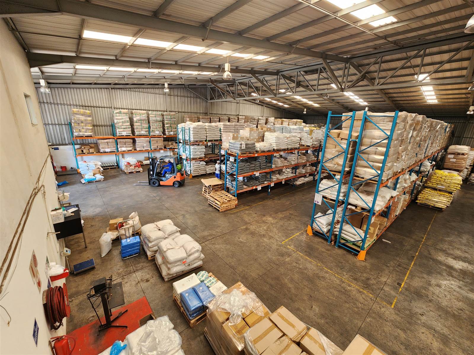 2820  m² Industrial space in North Riding photo number 3