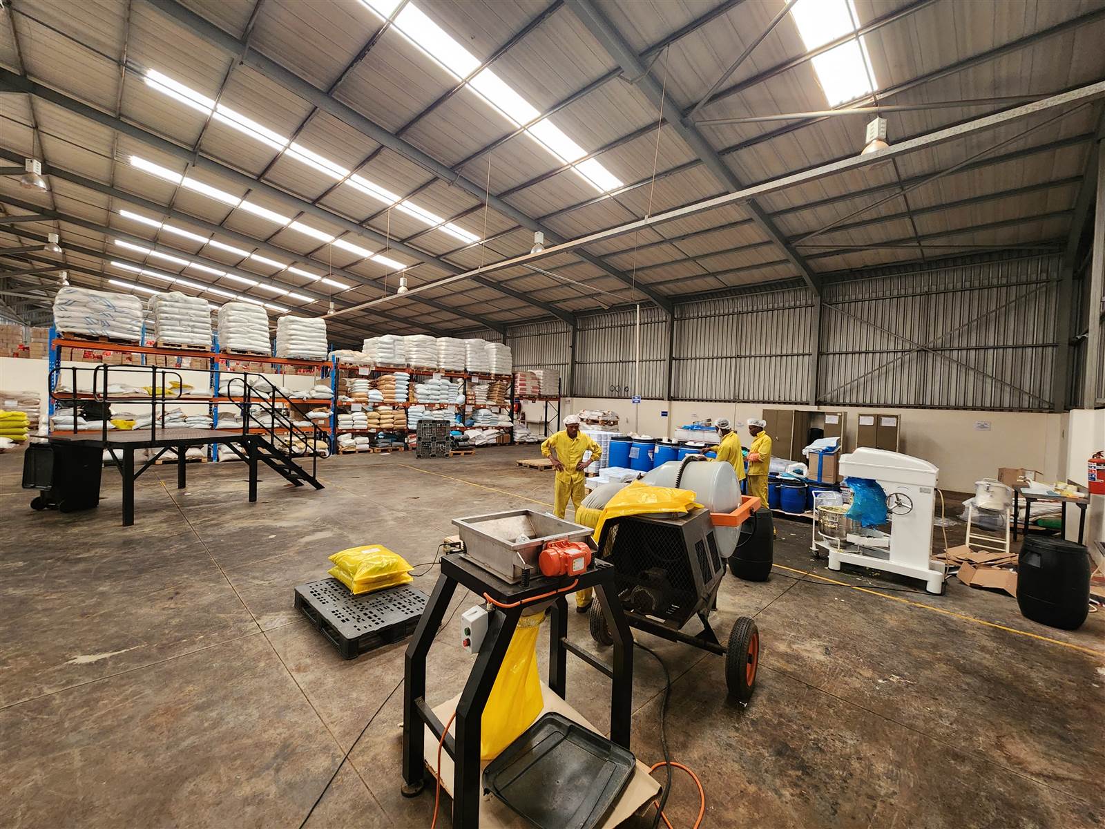 2820  m² Industrial space in North Riding photo number 13