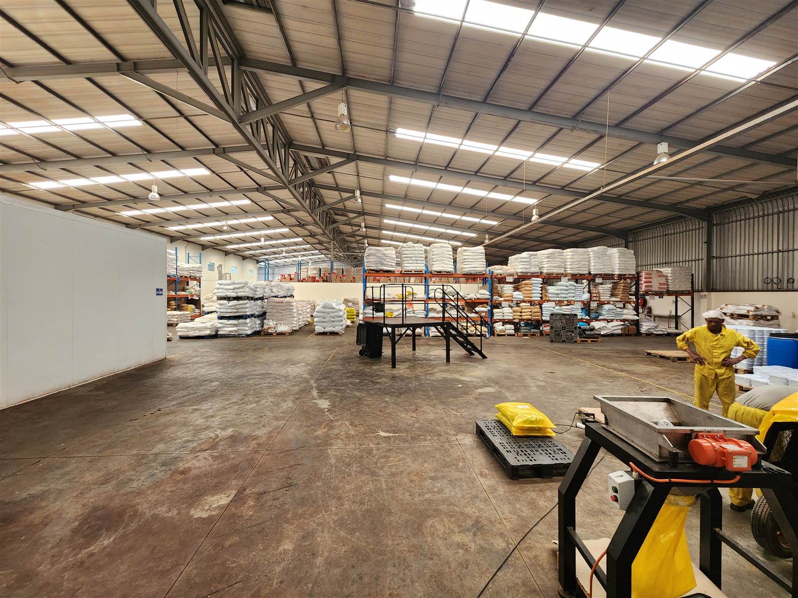 2820  m² Industrial space in North Riding photo number 15