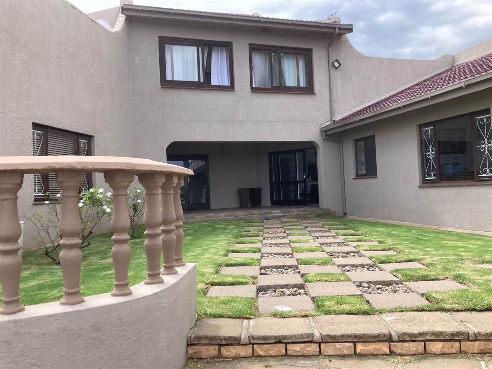 5 Bed House in Aliwal North photo number 7