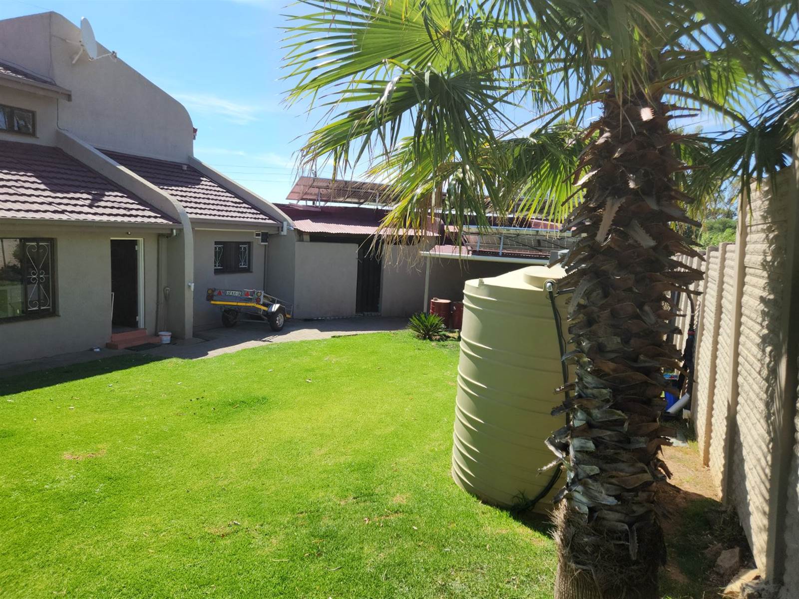 5 Bed House in Aliwal North photo number 15