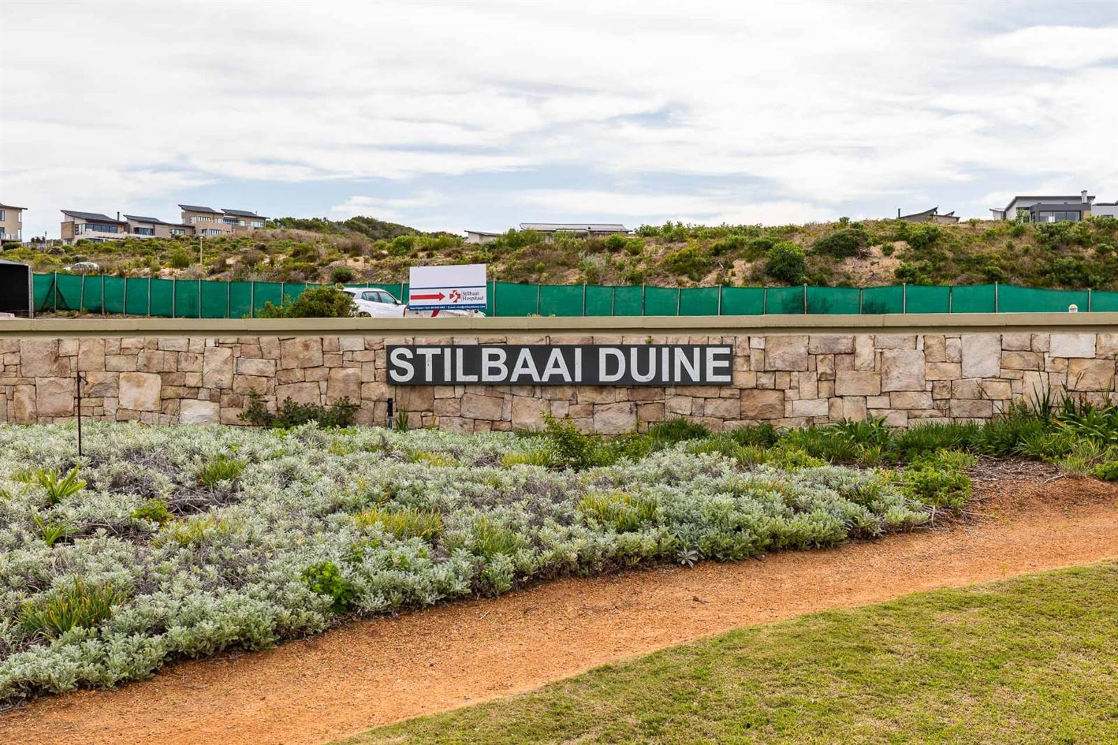 655 m² Land available in Stilbaai photo number 18