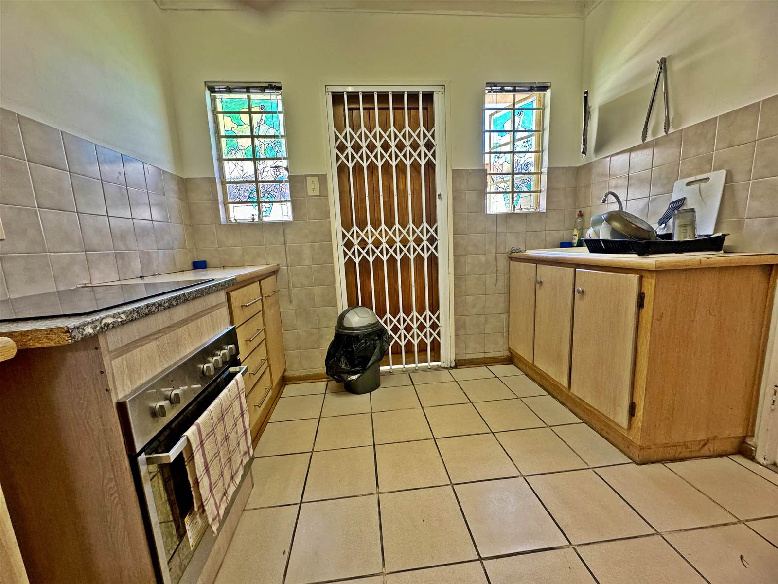 2 Bed Townhouse in Bloemfontein photo number 8