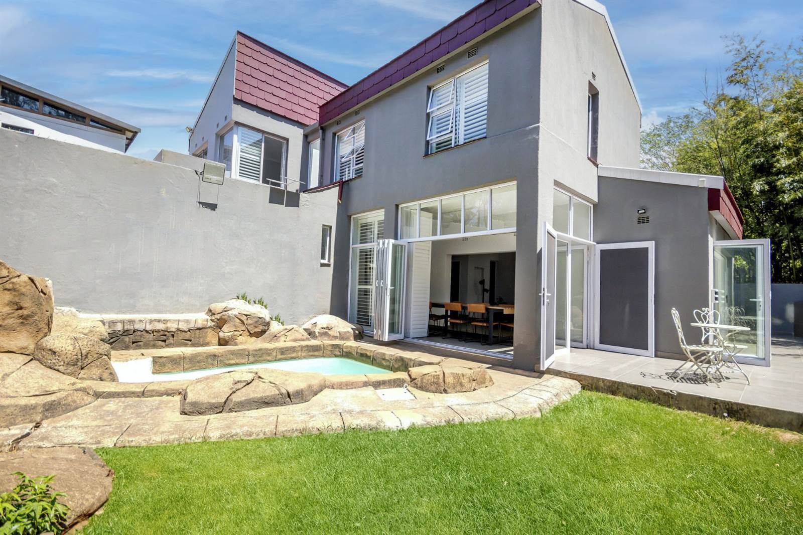 4 Bed House in Parkhurst photo number 22