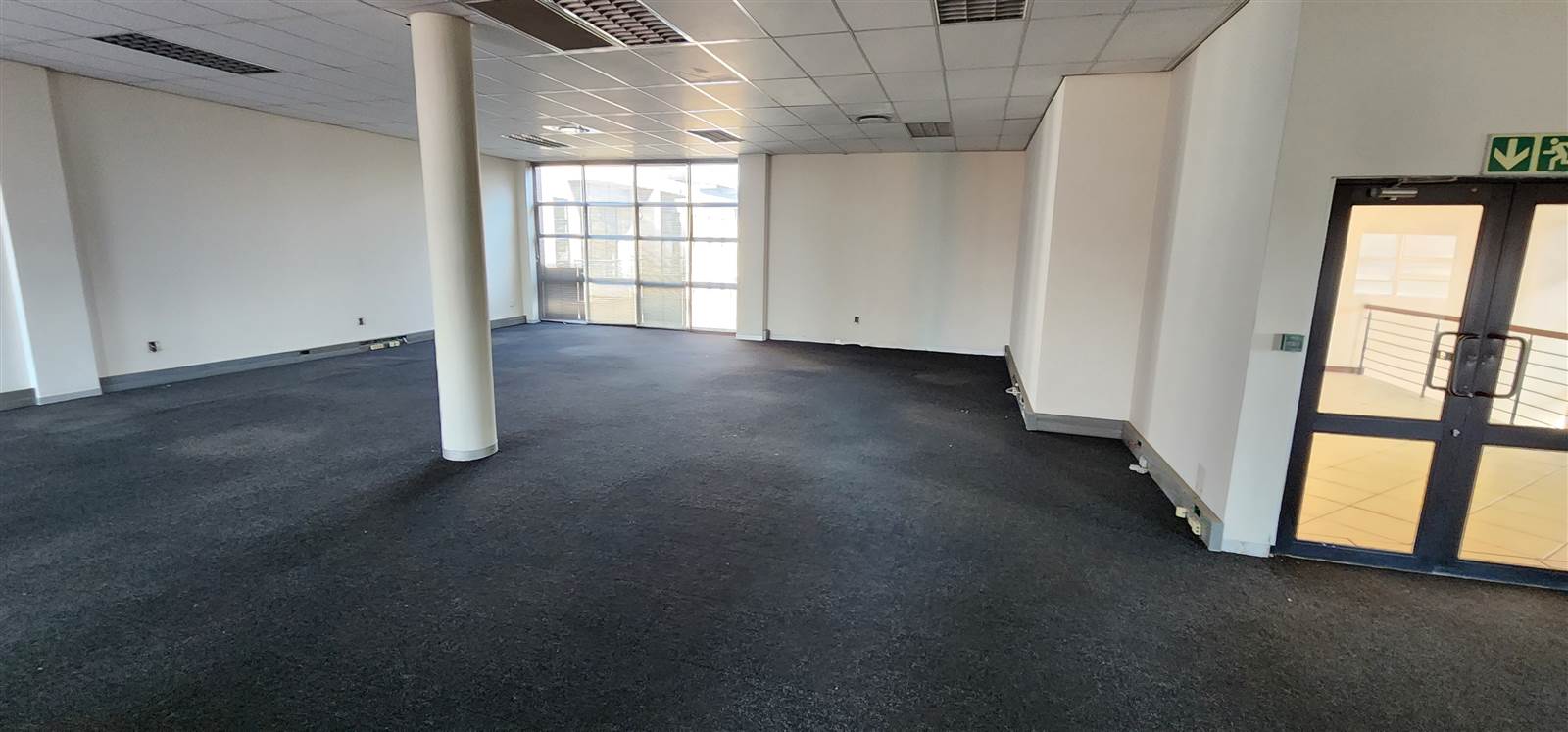 254.4  m² Commercial space in Highveld photo number 10