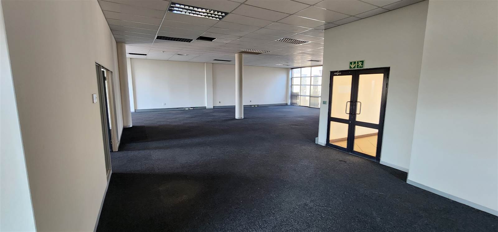 254.4  m² Commercial space in Highveld photo number 7