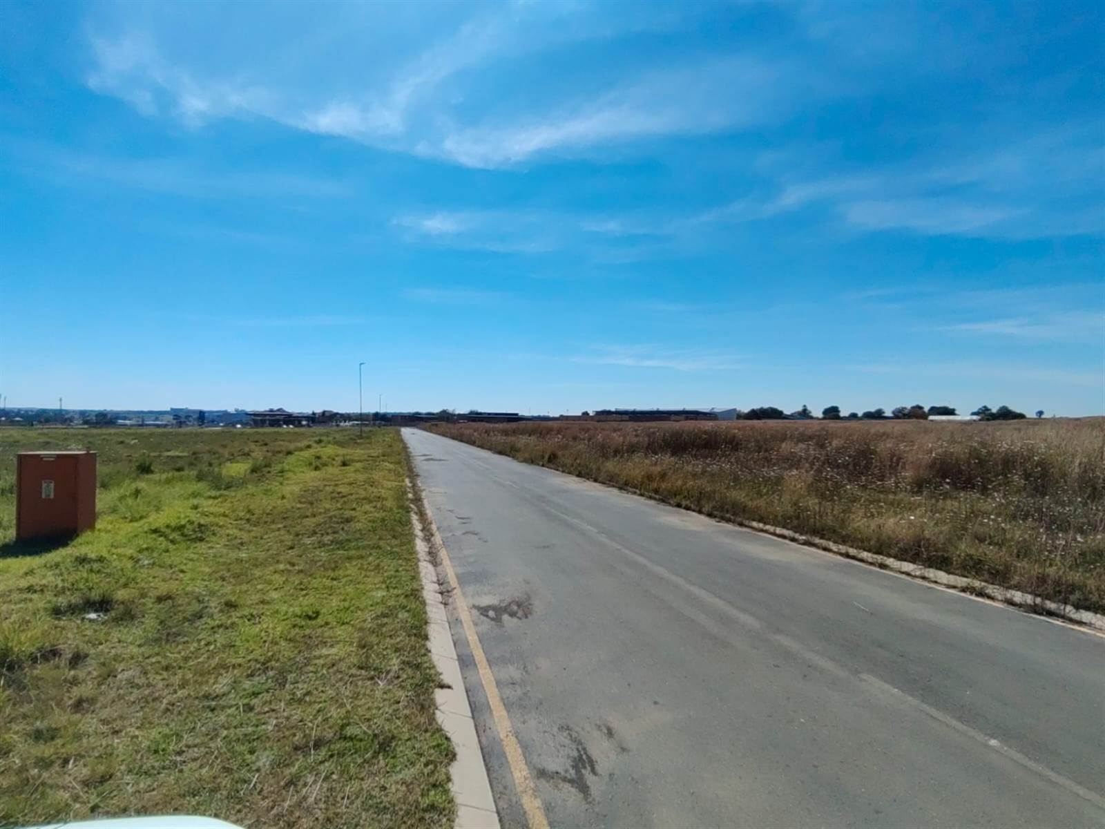 8260 m² Land available in Secunda photo number 1