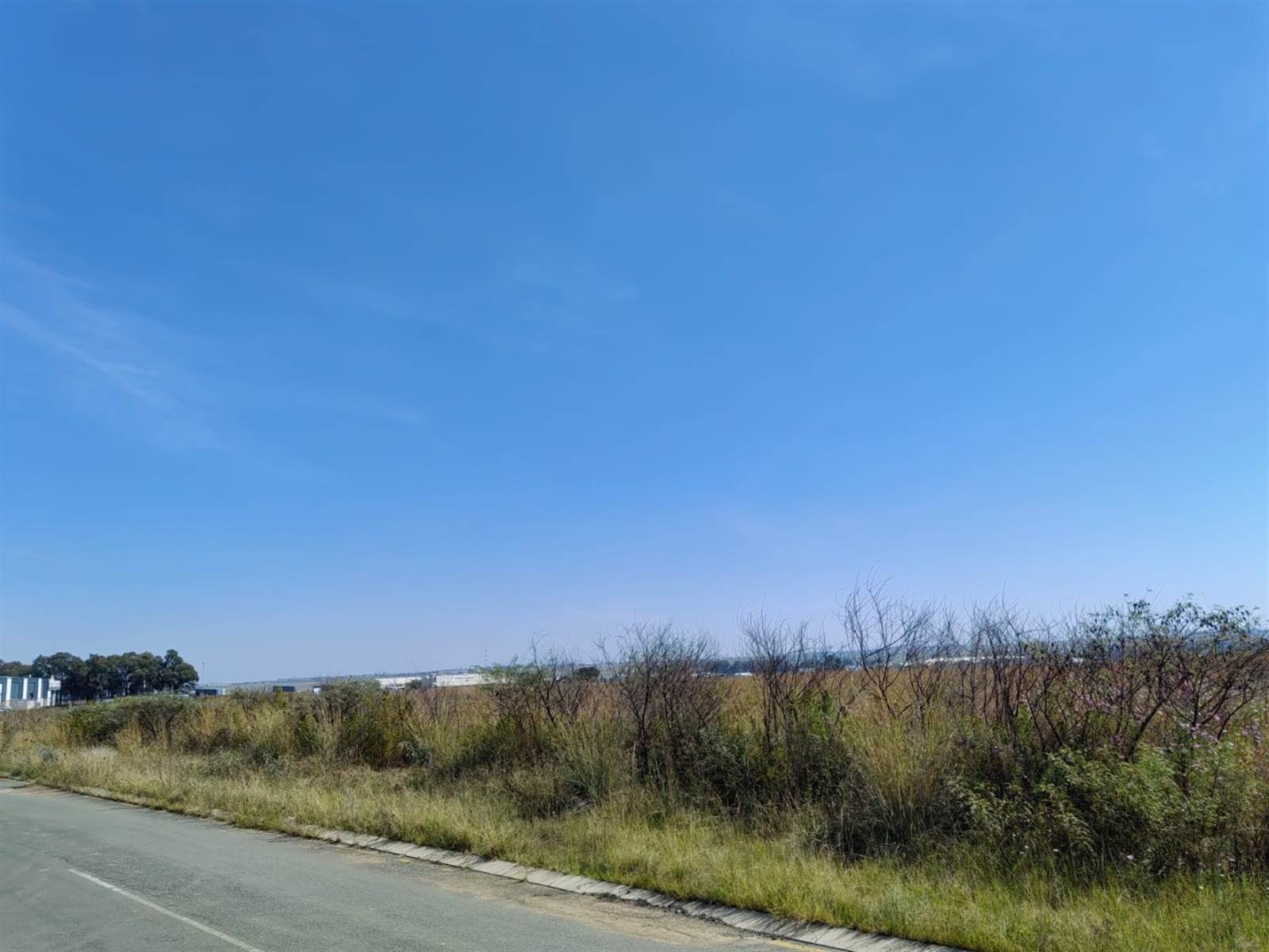 8260 m² Land available in Secunda photo number 2