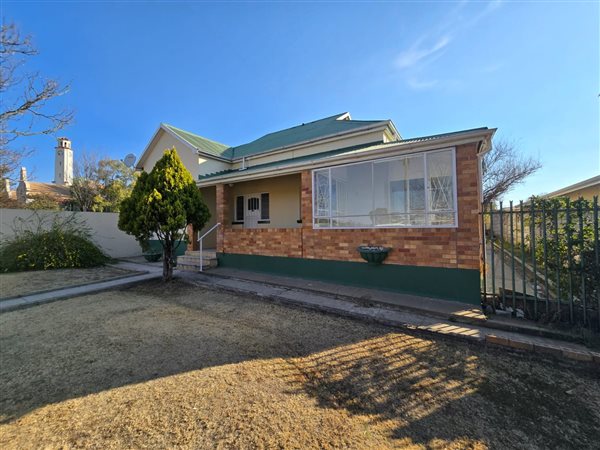 3 Bedroom House 3 Bedroom House