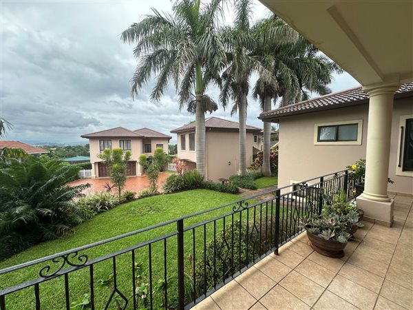 5 Bedroom Townhouse 5 Bedroom Townhouse