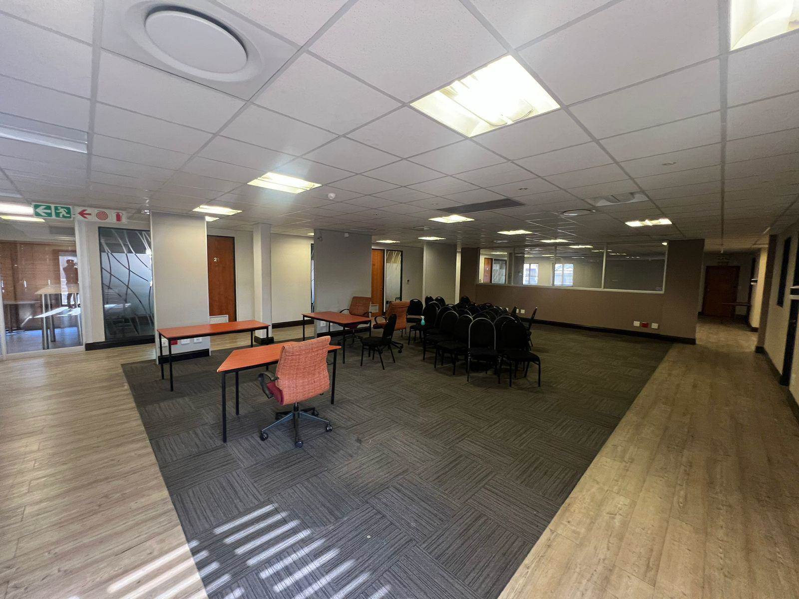 649  m² Commercial space in Rivonia photo number 21