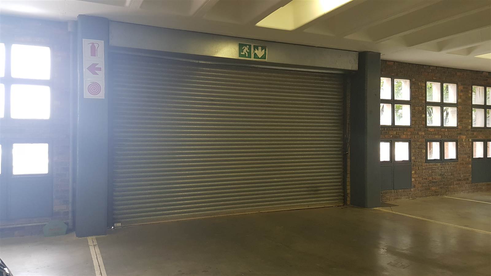 828  m² Industrial space in Kyalami photo number 3