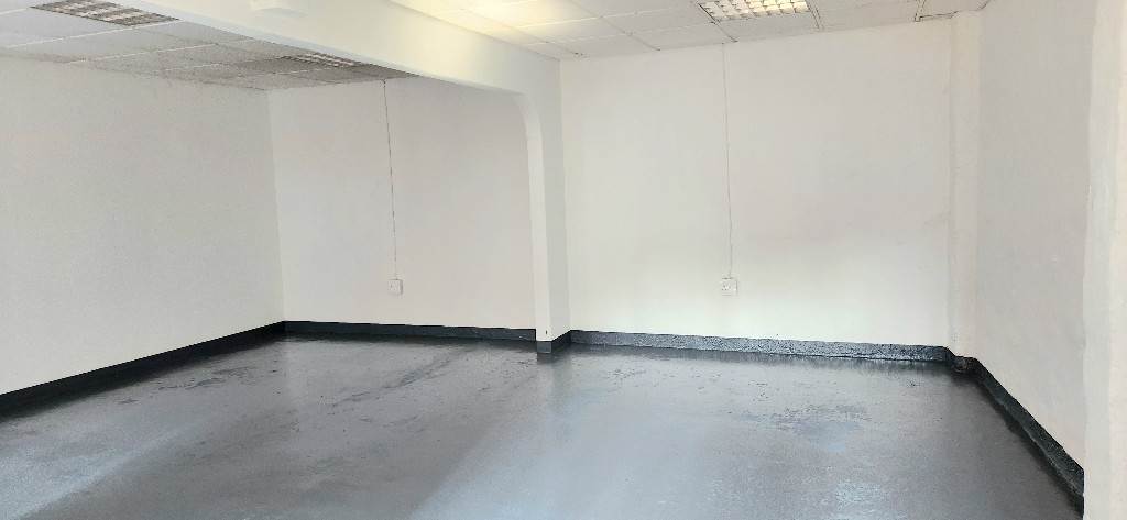 40  m² Commercial space in Windermere photo number 1