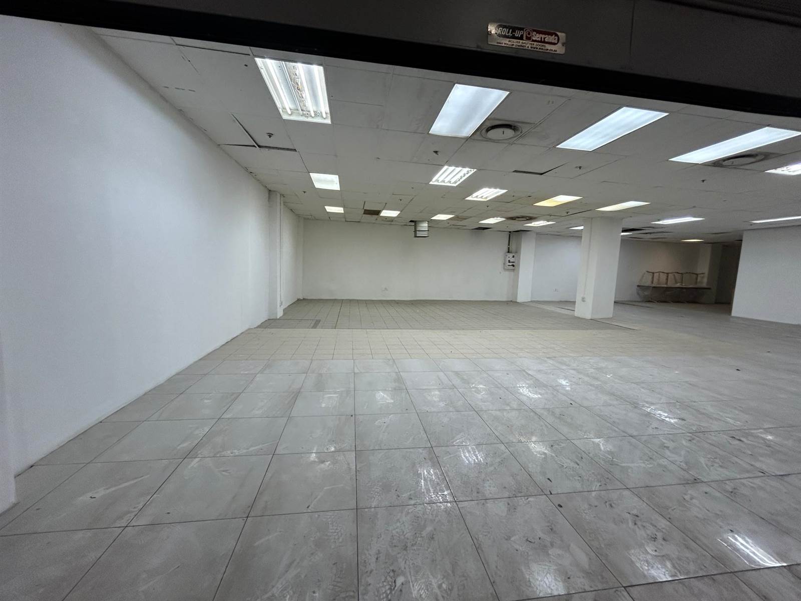 228  m² Retail Space in Claremont photo number 2