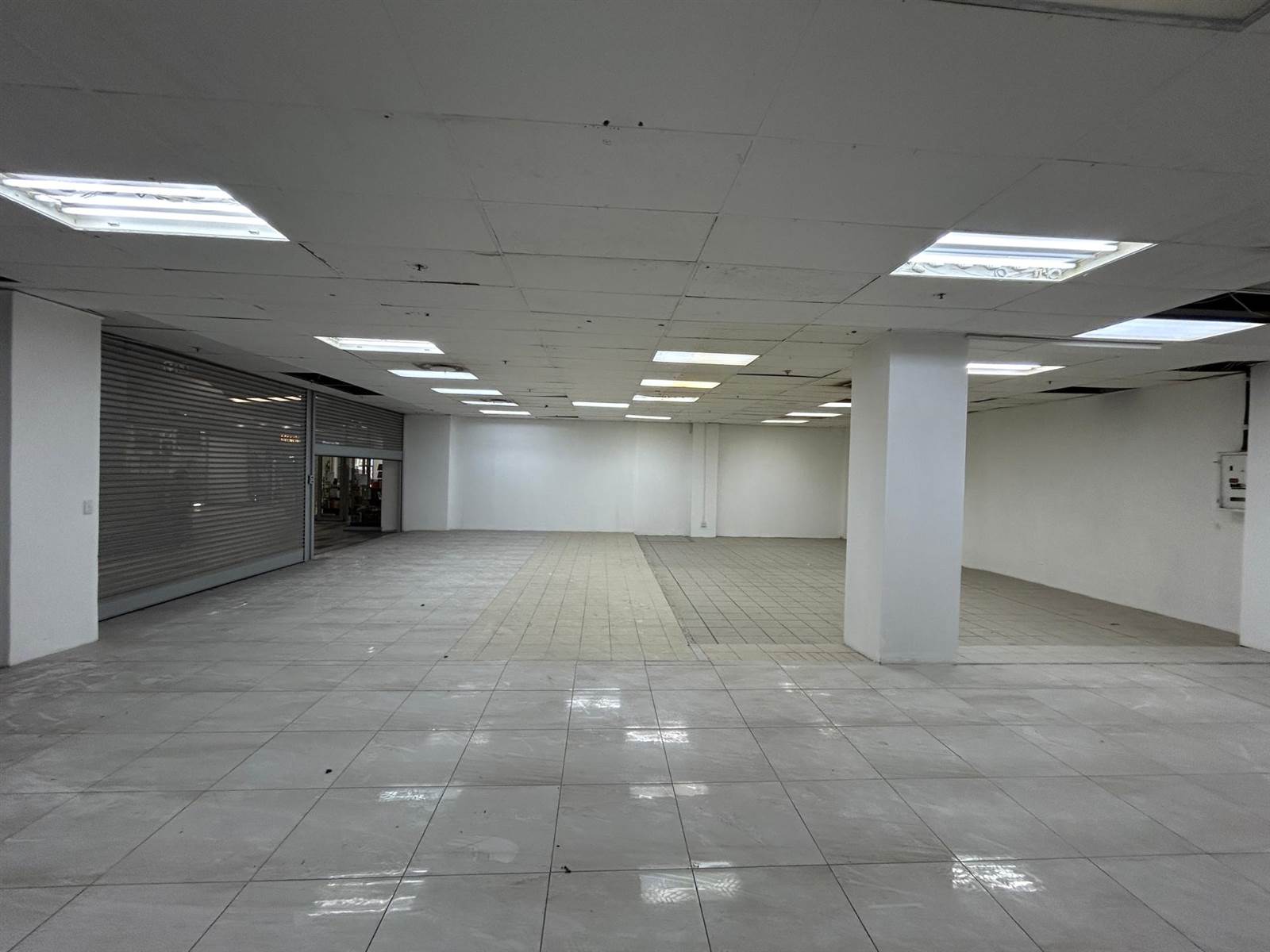 228  m² Retail Space in Claremont photo number 7