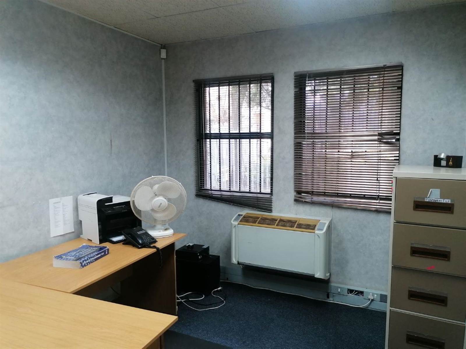 210  m² Commercial space in Bryanston photo number 5