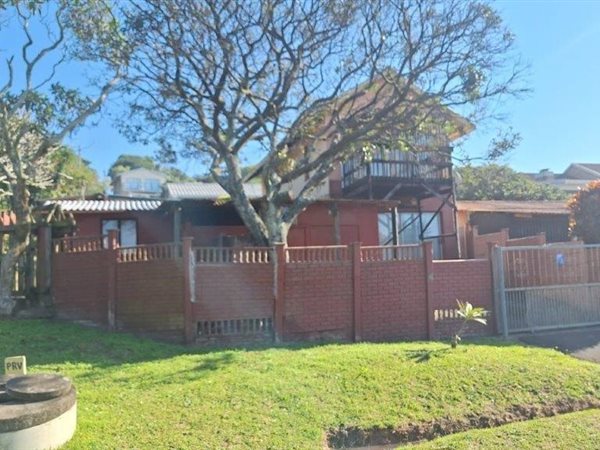 3 Bedroom House 3 Bedroom House