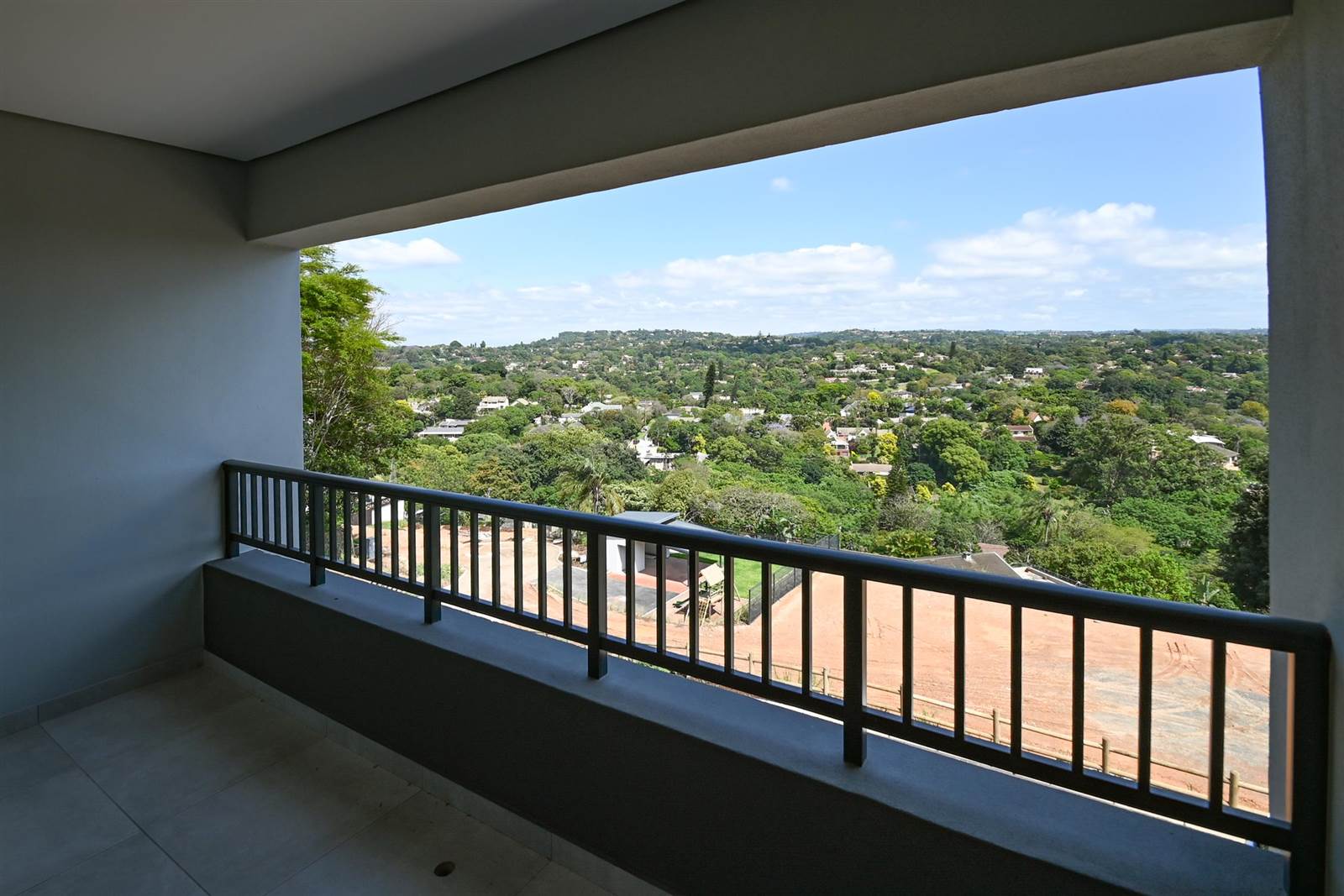 2 Bed Apartment in Westville photo number 2