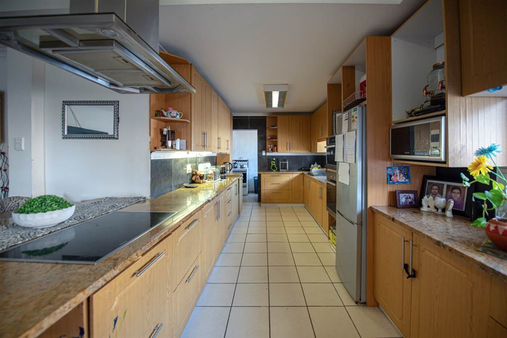 3 Bed House in Parow Valley photo number 13