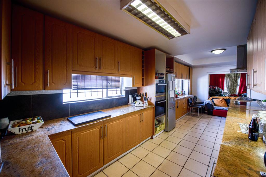 3 Bed House in Parow Valley photo number 17