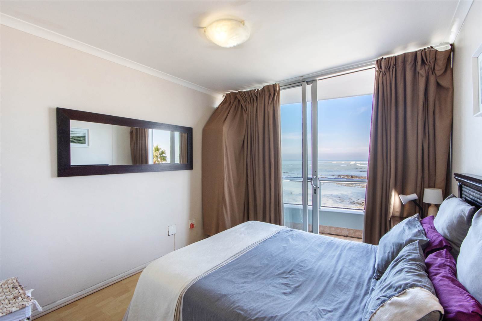 1 Bed Apartment in Strand South photo number 13